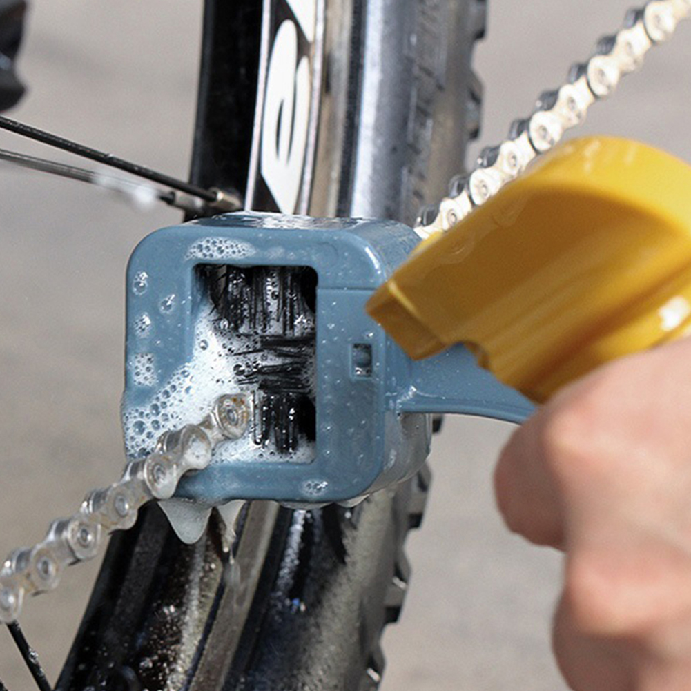 Plastic Bicycle Chain Cleaner  - Mountain Biking Game reseña y precio