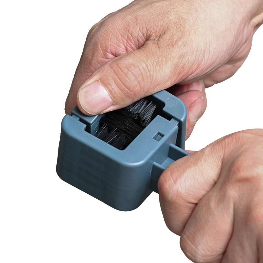 Plastic Bicycle Chain Cleaner  - Mountain Biking Game reseña y precio